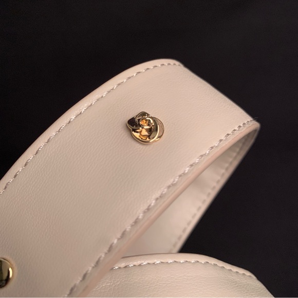 TED BAKER LONDON Rory Leather Shoulder Bag w/ Rose Rivet Strap NWT Ivory White - Picture 8 of 10